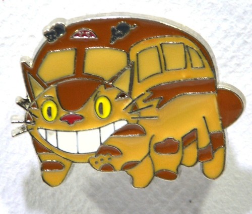 Broche chat bus - broche, voisin