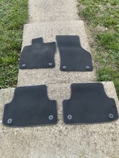 Tapis Audi A3 ( Model 2015 ) Référence 8V1864436HQI Référence 8V1864435HQI