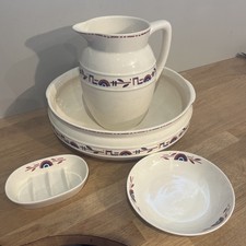 Villeroy & Boch Ensemble De Toilette Broc Bassine 4 Pièces