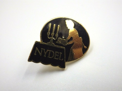 Pin vintage épinglette - vintage,