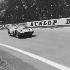Photo papier  argentique 24 HEURES DU MANS 1960 format 30x30cm