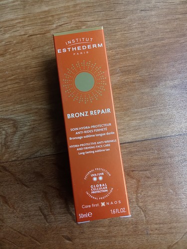 Esthederm bronz repair - repair, soin