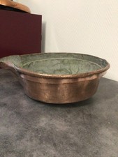 Authentique Ancien bassin de cuverie en cuivre estampillé Moet et Chandon !!!