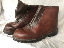 chaussure brodequin arme semelle vise ww2 taillefer grenoble