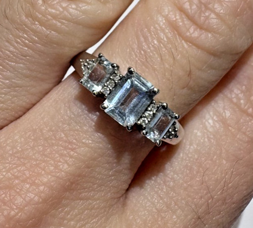 Bague blanc 375 - 375, avec