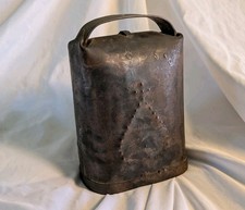 Ancienne sonnaille cloche des - cloche,