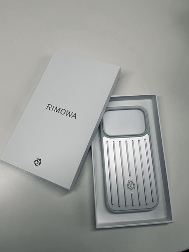 Rimowa iphone pro max - iphone,