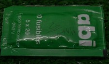 ANCIENNE BOITE DE 7 CARTOUCHES  FUSIBLES 5 X 20 MM 2.5 A 250 V