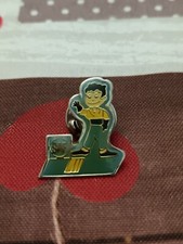 Pin's Pins Pin Enamel 11