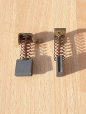 Jeu de 2 balais charbons