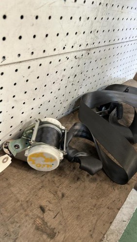 Ceinture arriere droit renault - ceinture,