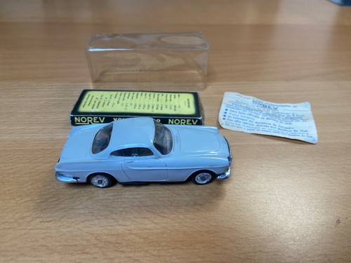 Norev plastique ancienne volvo - plastique,