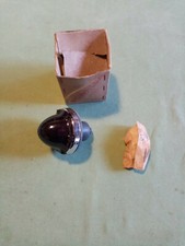 MULTI MARQUES Un feu SCINTILLA rouge foncé ø 71 mm.