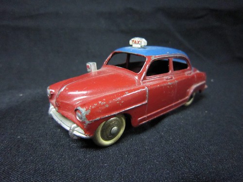 Dv4170 dinky toys simca 9 - dinky, fr