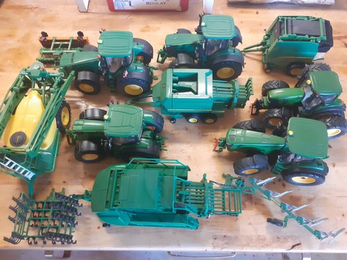 Grand lot tracteurs - grand, de