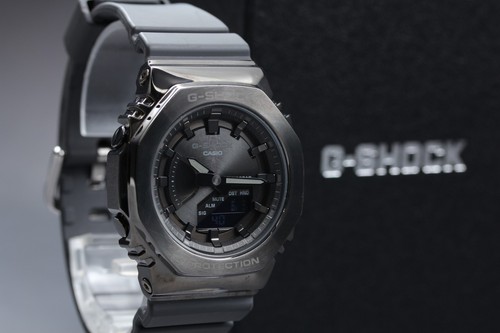 Presque comme neuve - [], montre