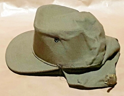 Ancienne casquette asiatique - ancienne,