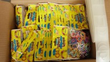 LOT DE 48 PAQUETS DE 300 = 14400 ELASTIQUES BRACELET LOOM loops CROCHETS S NEUF