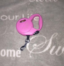mini laisse rose à enrouleur 3 m. rétractable, chat ou chien 8 kg 