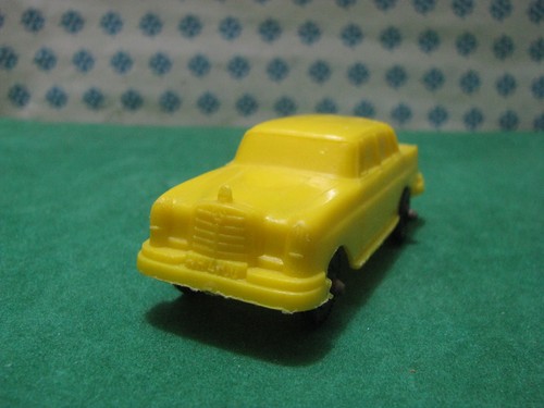 Vintage caoutchouc mercedes - vintage,
