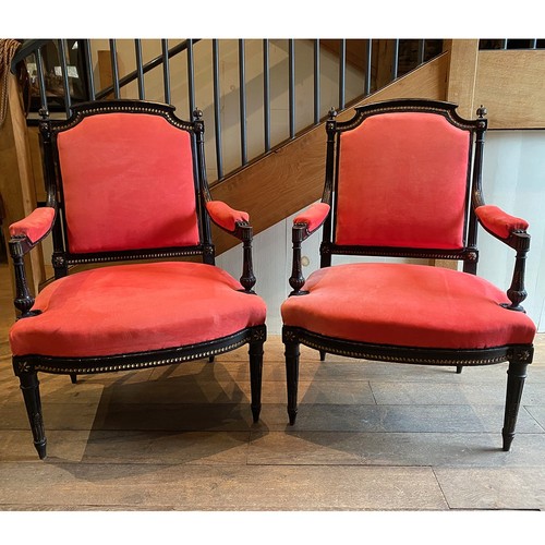 Paire fauteuils la reine - à,