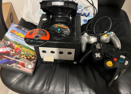 Console game cube - cube, edition
