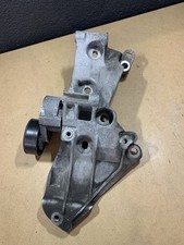 ??Renault Support Alternateur Compresseur Clim Galet Tendeur Réf 8200327134