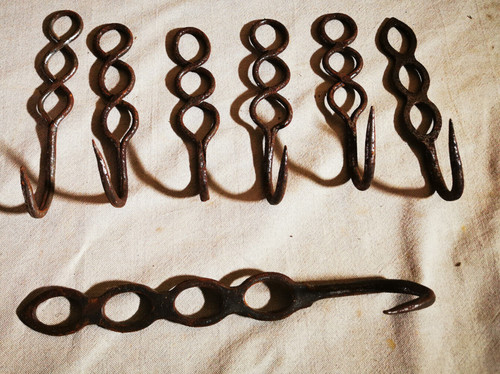 Anciens crochets boucher - anciens,