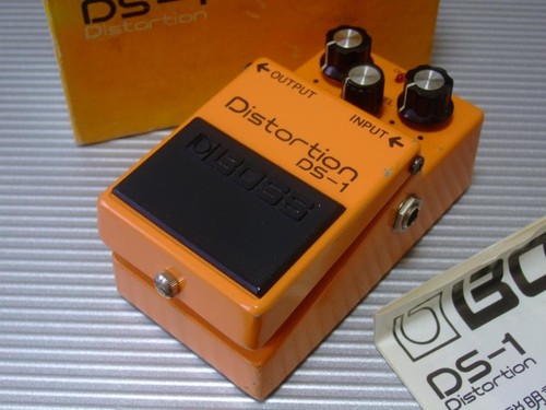 Boss distortion 1978 - boss, ds-1