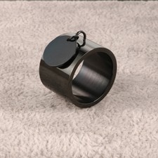 BAGUE NOIRE NEUVE BRELOQUE