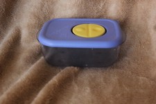 TUPPERWARE ROCK N SERVE SMALL