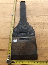 2  / Outil ancien très beau burin à fendre De cheminots, train, chemin de fer.￼