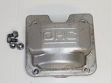 cache culbuteur de moteur