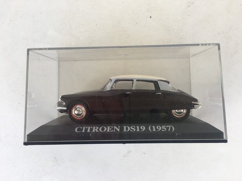 Citroën 1957 1 - citroËn,