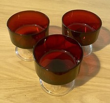 3 Verres Cavalier ou Coupes à Champagne BP Vintage Années 70 TBE