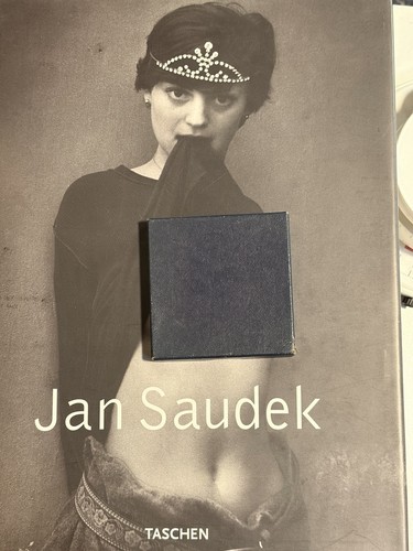Livre photos jean saudek - jean,