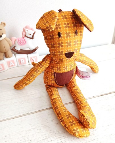 Pommette doudou peluche chien