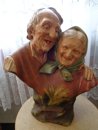Jolie terre cuite polychrome - terre,