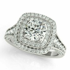 Bague de fiançailles halo en
