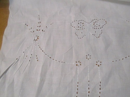 Vintage tablecloth scolloped - vintage,