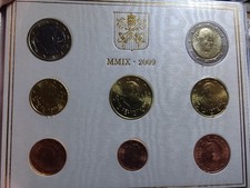 Coffret BU 8 Pièces Vatican de 2009.