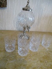 Fontaine à whisky en cristal et métal argenté H 36 cm et pied 12 cm et 6 verres