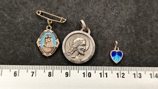 LOT 3 MEDAILLES PENDENTIFS RELIGIEUX EN ARGENT - REF12807J