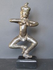 Danseuse Apsara en Bronze, Cambodge