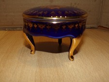 bobonnière 3 pieds LIMOGES bleu de four couple doré et dorures 6cm haut