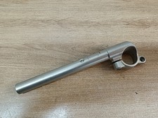 Demi guidon gauche moto - un,