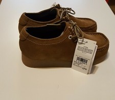 Chaussures en daim hydrofuge