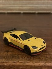 Miniature Majorette Aston Martin Vantage GT8 229D-2 1/60 1:60 Neuve sans boite