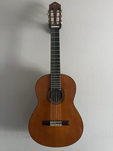 Yamaha cgs102a size - cgs102a, 1/2