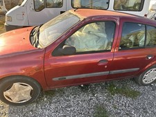 Toutes pièces détachées de Renault Clio 1l2 Essence 58 CH de 1998